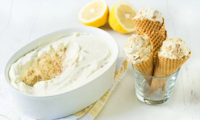 Μία πρωτότυπη συνταγή: Παγωτό τσιζκέικ με λεμόνι